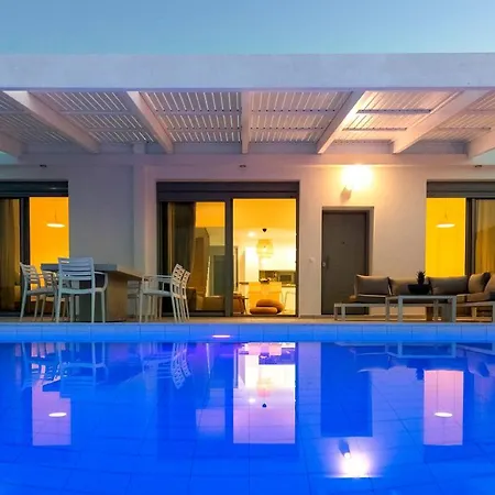 Phos With Swimming Pool In